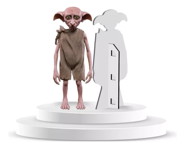 Figura De Dobby De En Coroplast A Tamaño Real