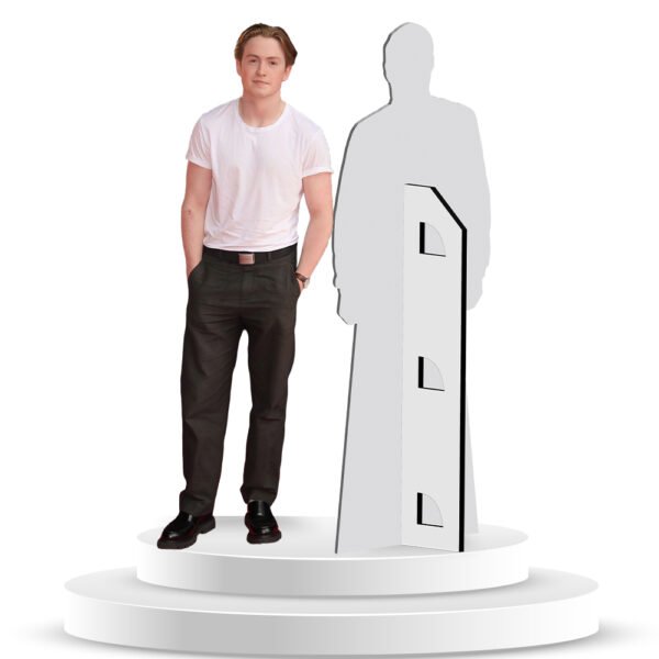 Figura De Kit Connor En Coroplast A Tamaño Real