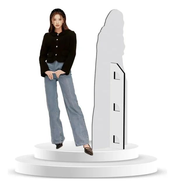 Figura De Coroplast De  Sana Minatozaki - Twice Con Base A Tamaño Real En Coroplast